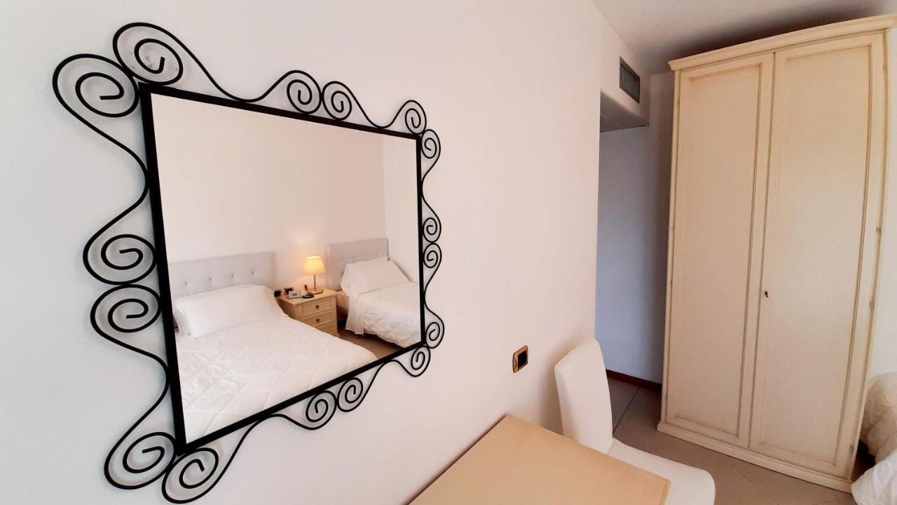 Hotel & Wellness Fra I Pini Ліньяно-Сабб'ядоро Екстер'єр фото