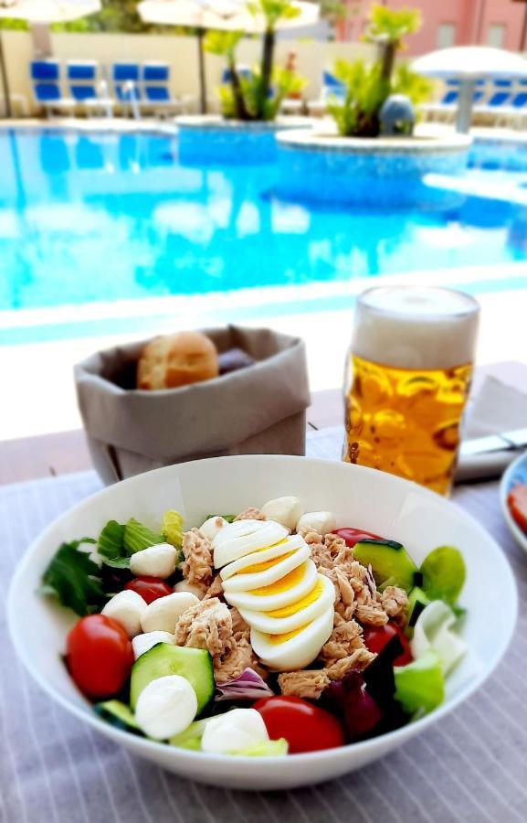 Hotel & Wellness Fra I Pini Ліньяно-Сабб'ядоро Екстер'єр фото