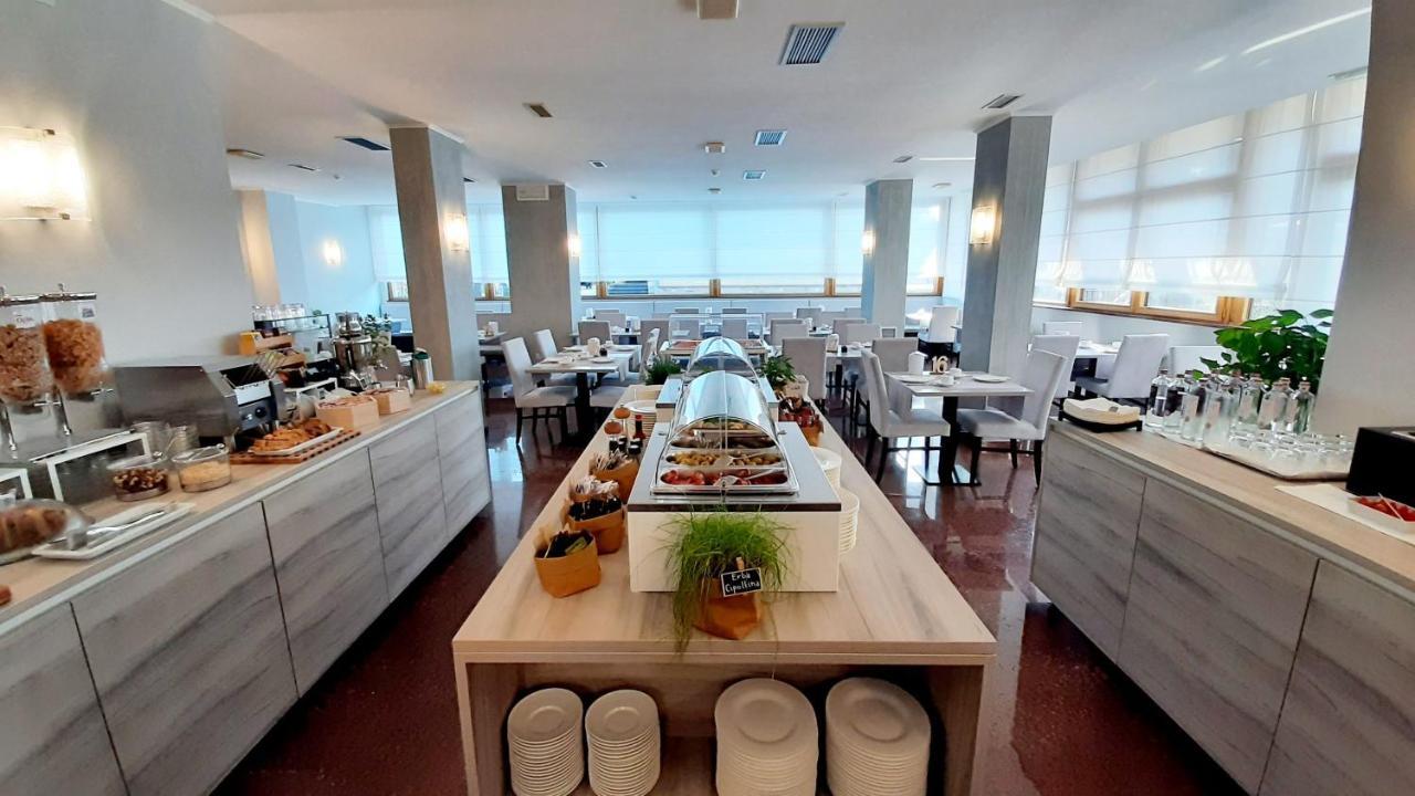 Hotel & Wellness Fra I Pini Ліньяно-Сабб'ядоро Екстер'єр фото